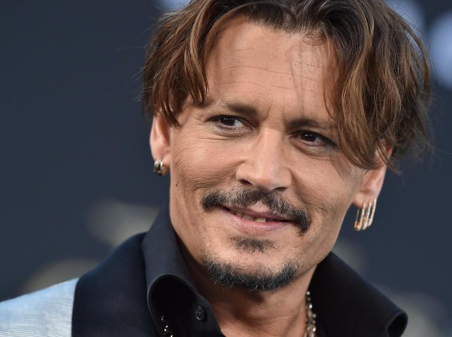 ジョニー・デップ主演『シティ・オブ・ライズ』の予告編が公開、実在の有名ラッパー殺害事件が題材