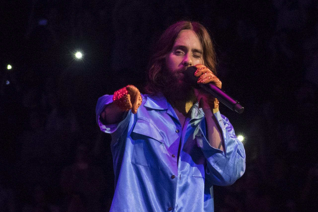 サーティー・セカンズ・トゥ・マーズ、ニューアルバム『アメリカ』の日本盤が発売!ファンイベントの開催も