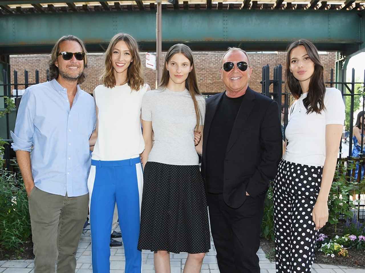 マイケル・コース、ニューヨーク復興プロジェクトとコミュニティ・ガーデンのオープニングを祝福