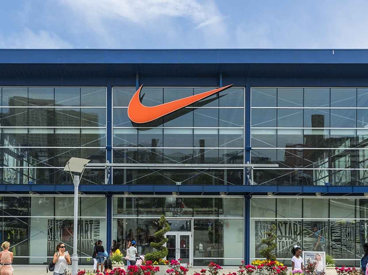 ナイキのスニーカー無料配布の特典つき「偽求人」が大炎上、NIKE本家が反応