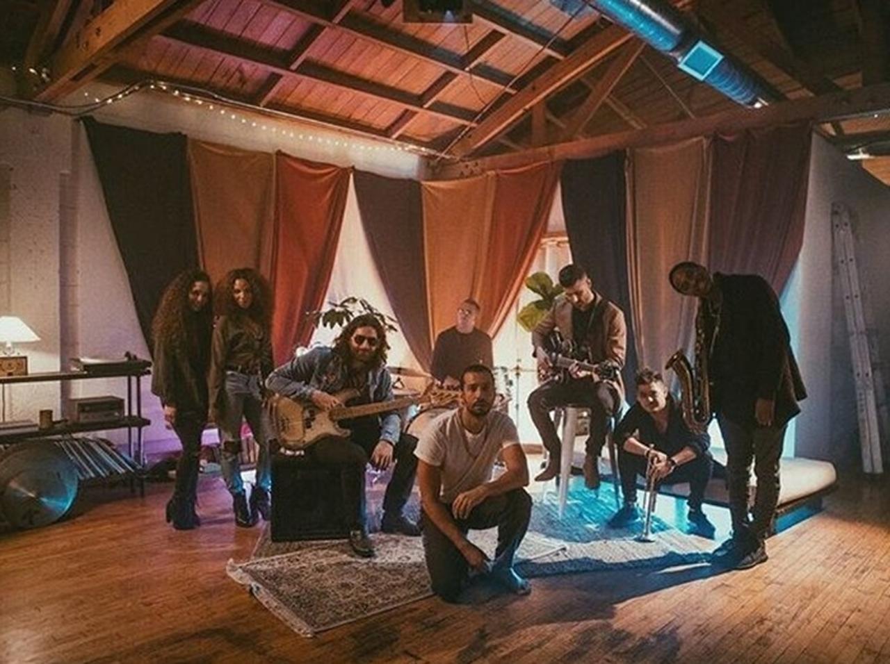 15億回以上再生されたヒット曲誕生から5年、MAGIC!が新曲MV「キス・ミー」を公開