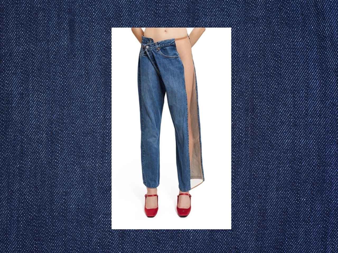 【日本でも購入可能】サイドがスケスケになった変形デニムが登場