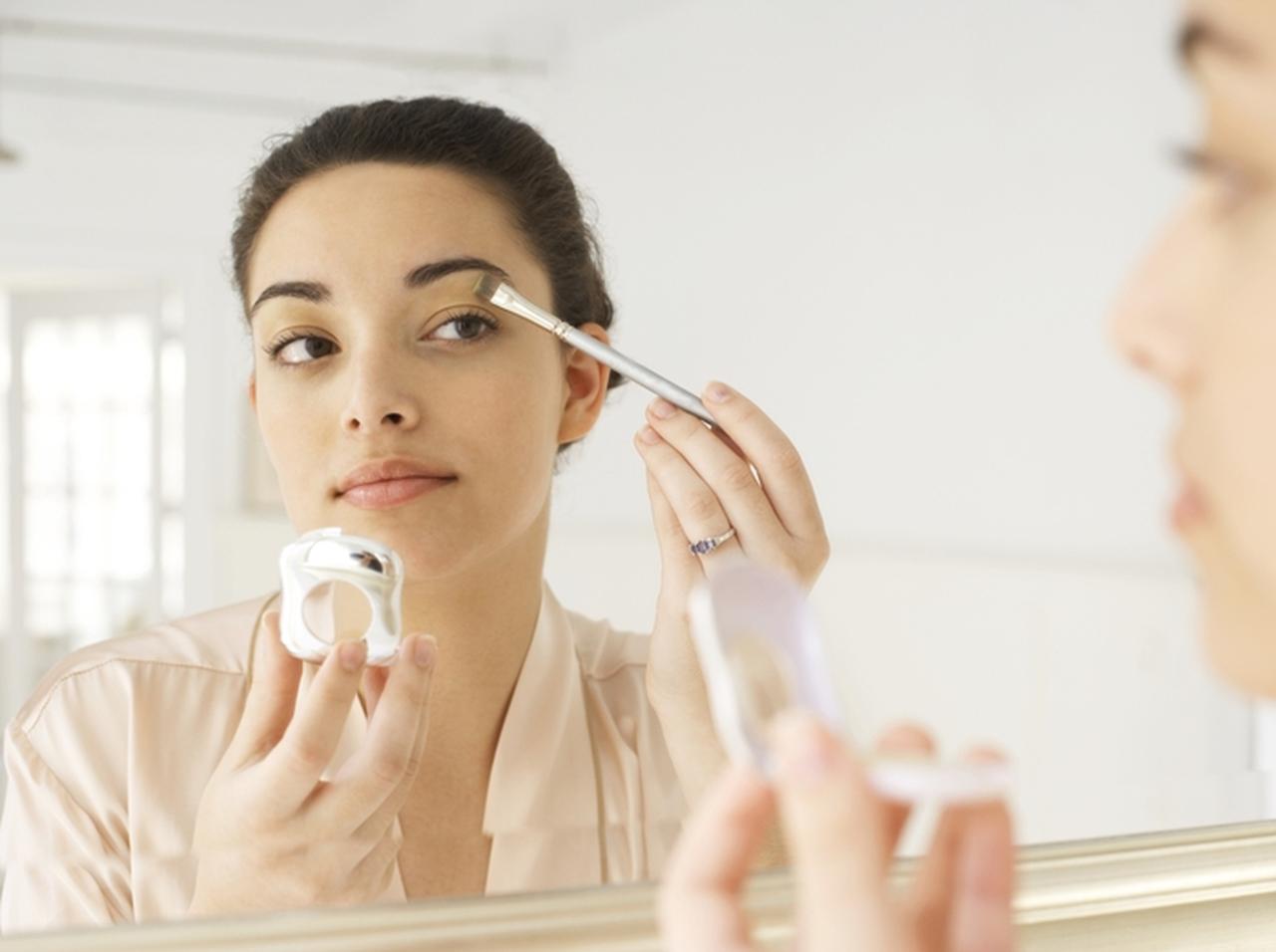 ある女性が“100円コスメ”でフルメイクをして「わかったこと」とは？