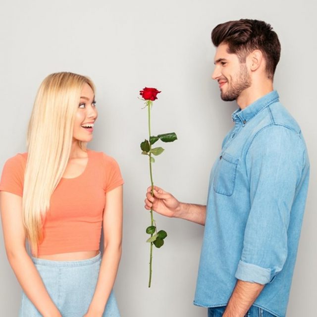 ある男性が花と間違えて「まさかのアレ」を恋人にプレゼント