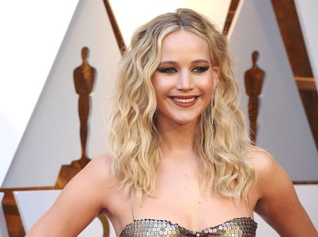 ジェニファー・ローレンスに新恋人のウワサ！年上イケメンとのデート写真を激写【写真あり】