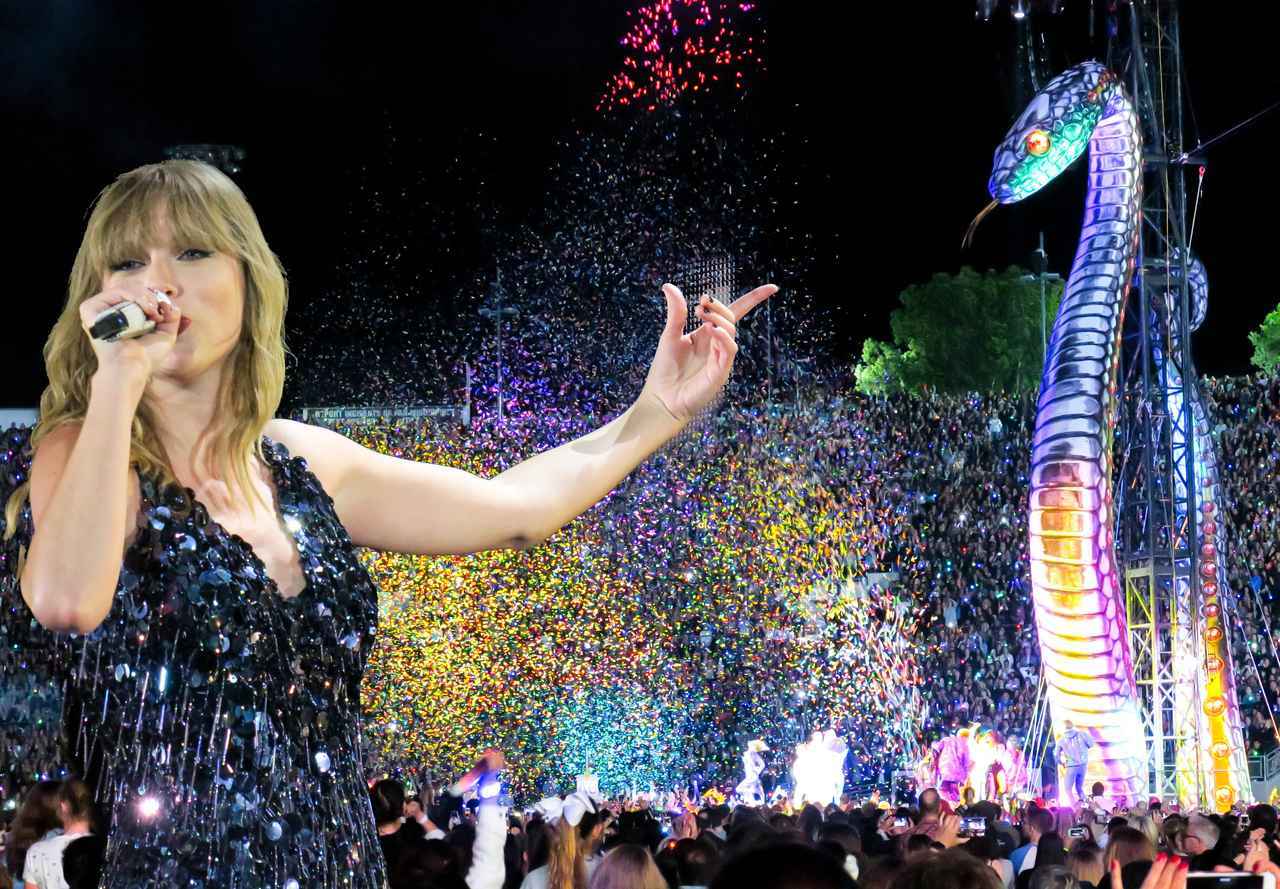 テイラー・スウィフトのレピュテーション・ツアーが満員御礼な15の理由