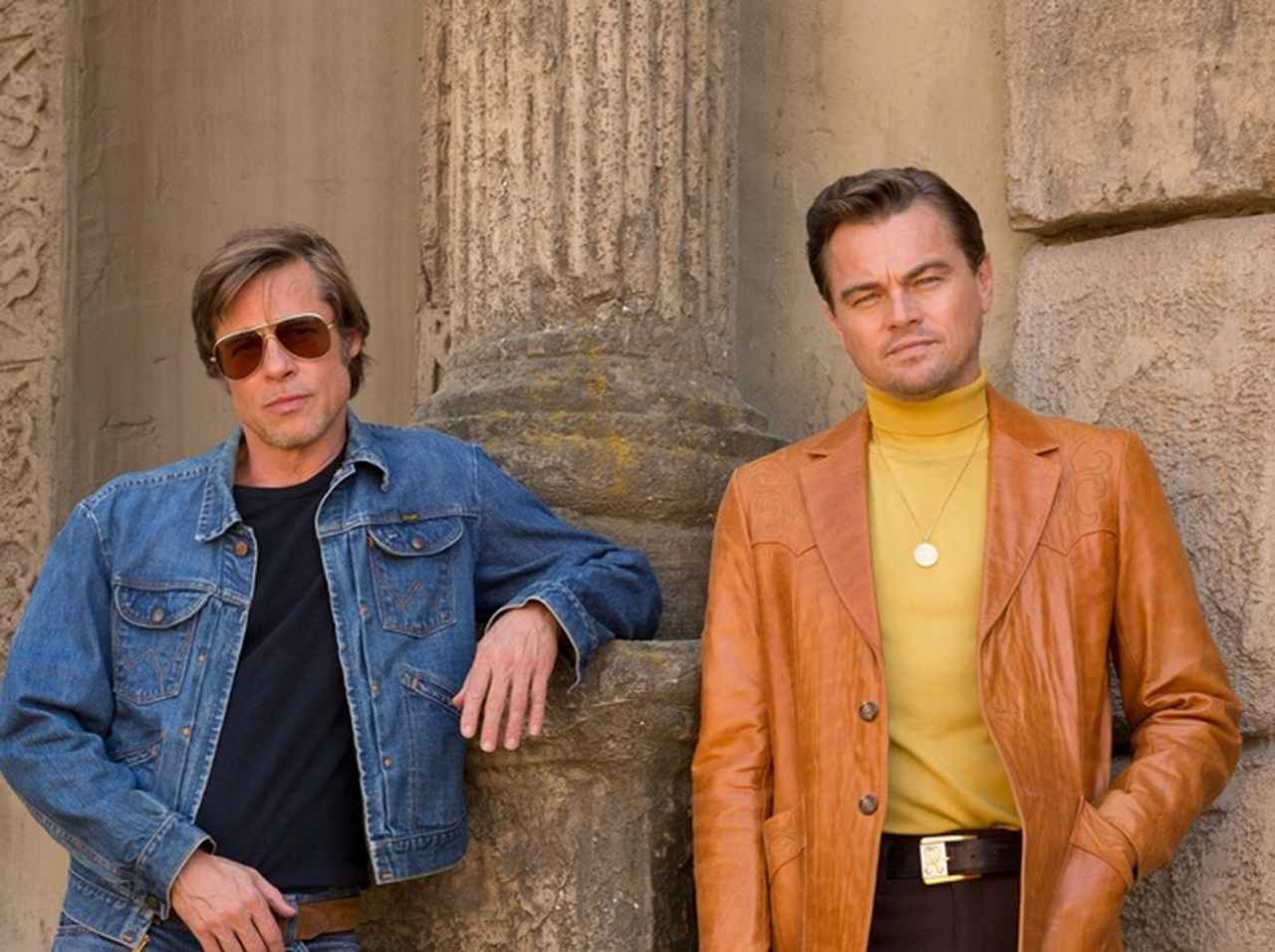 タランティーノ監督最新作のファーストルックが解禁!ブラピとレオの2ショットを初公開