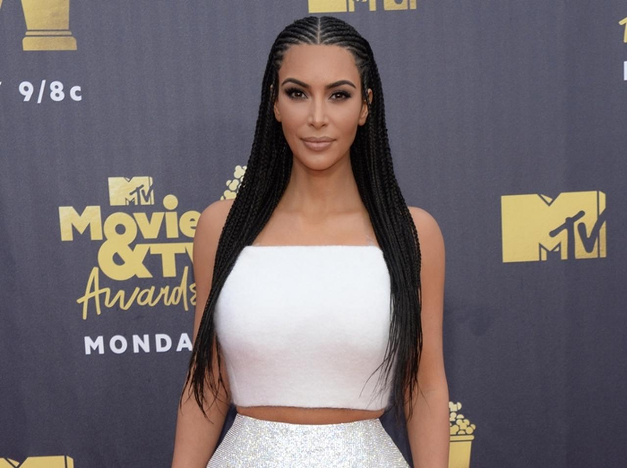 キム・カーダシアン、「映画中にスマホを触るな」と言われ返した言葉がセレブ