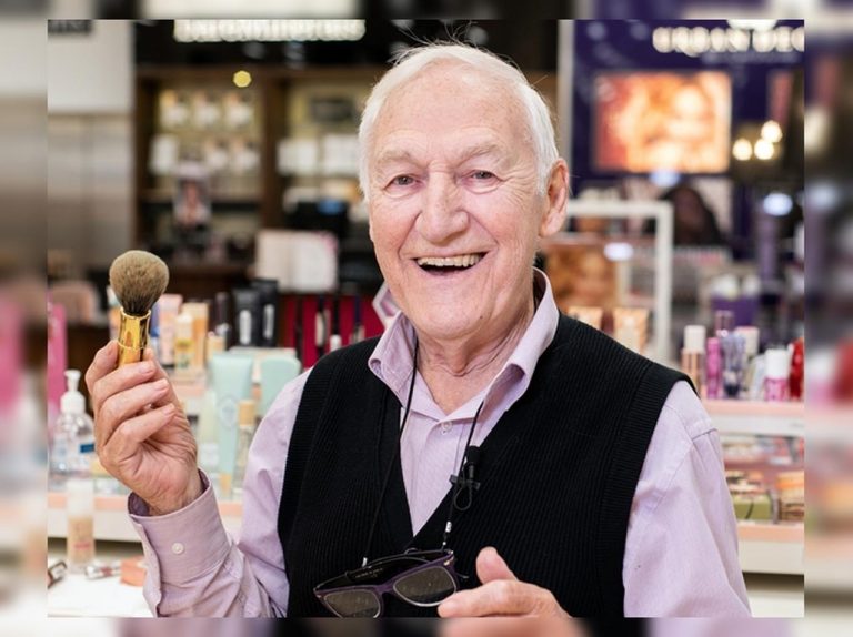 83歳のおじいちゃんが「メイク」の勉強を始めた理由がまさに『真実の愛』