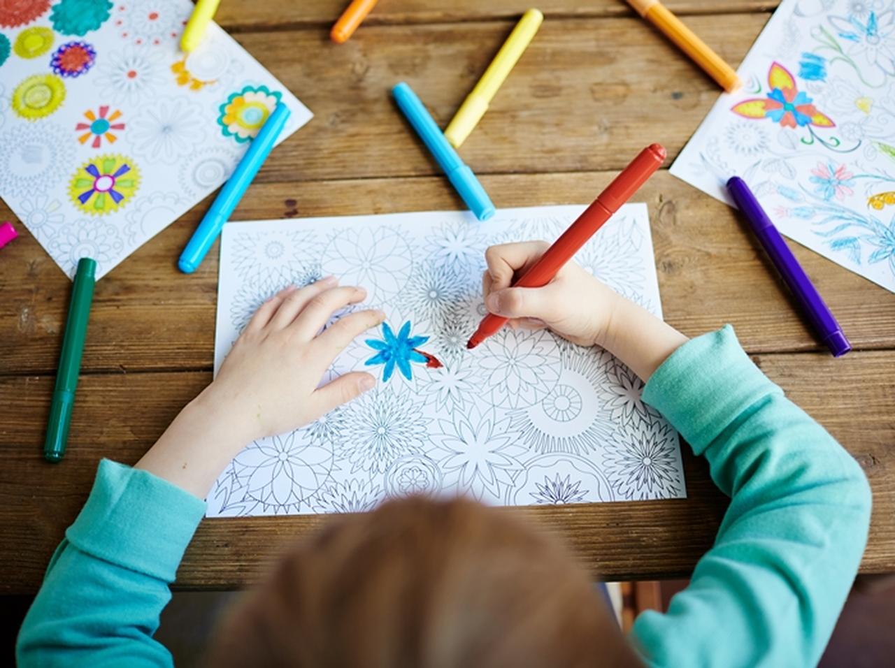 3歳の子供が描いた「架空の友達」が想像以上に怖い