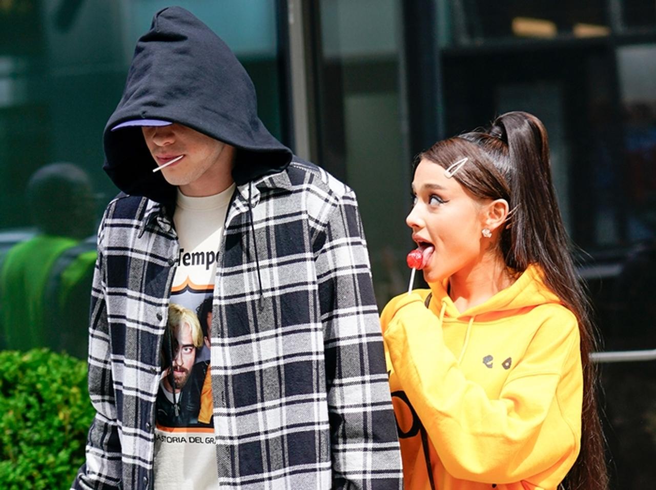 アリアナ・グランデの婚約者、「世の男性に希望を与える存在」として崇められる