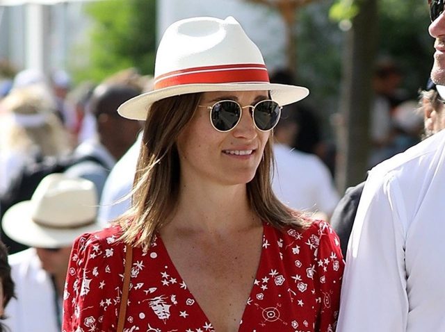 ピッパ・ミドルトンに学ぶ、大人の夏ワンピースコーデ術