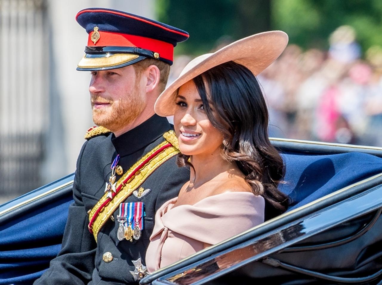 メーガン妃、王室入り早々にルールを破って「アレ」を露出