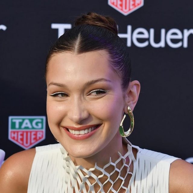 ベラ・ハディッド、モデルとしての根性を感じる1枚