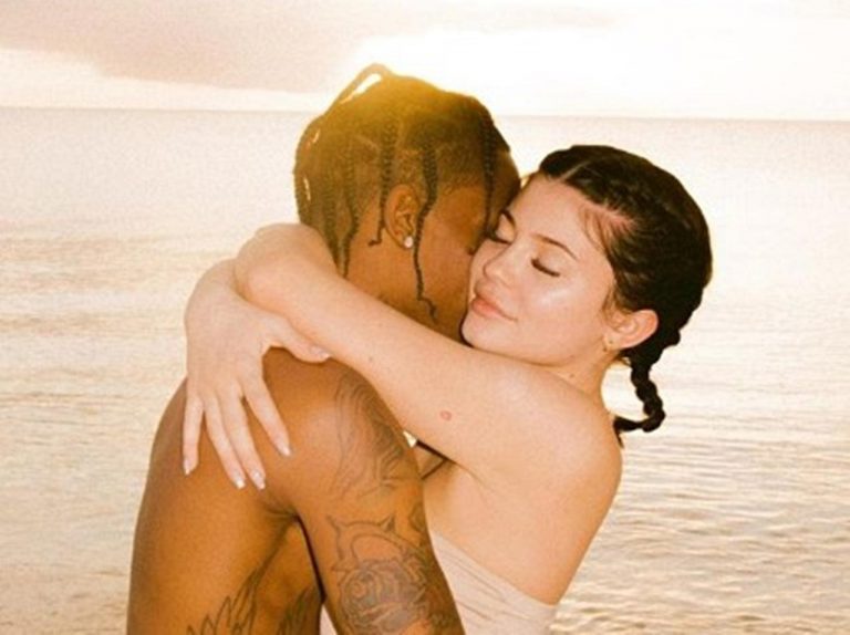 カイリー・ジェンナー&トラヴィス・スコット「交際のきっかけ」がロマンチックすぎる