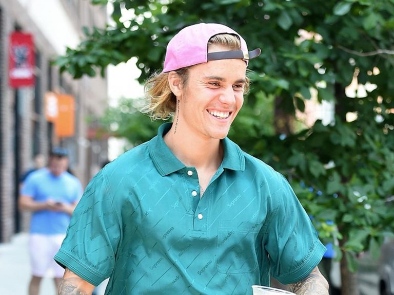 ジャスティン・ビーバー、婚約者の「妊娠疑惑」に対する反応がプライスレス