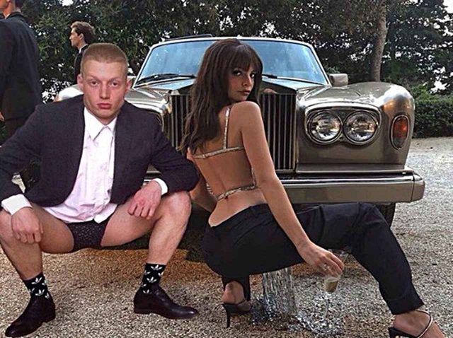 「エミリー・ラタコウスキーとお近づきになりたい」ロシア男性が取った行動が面白すぎる