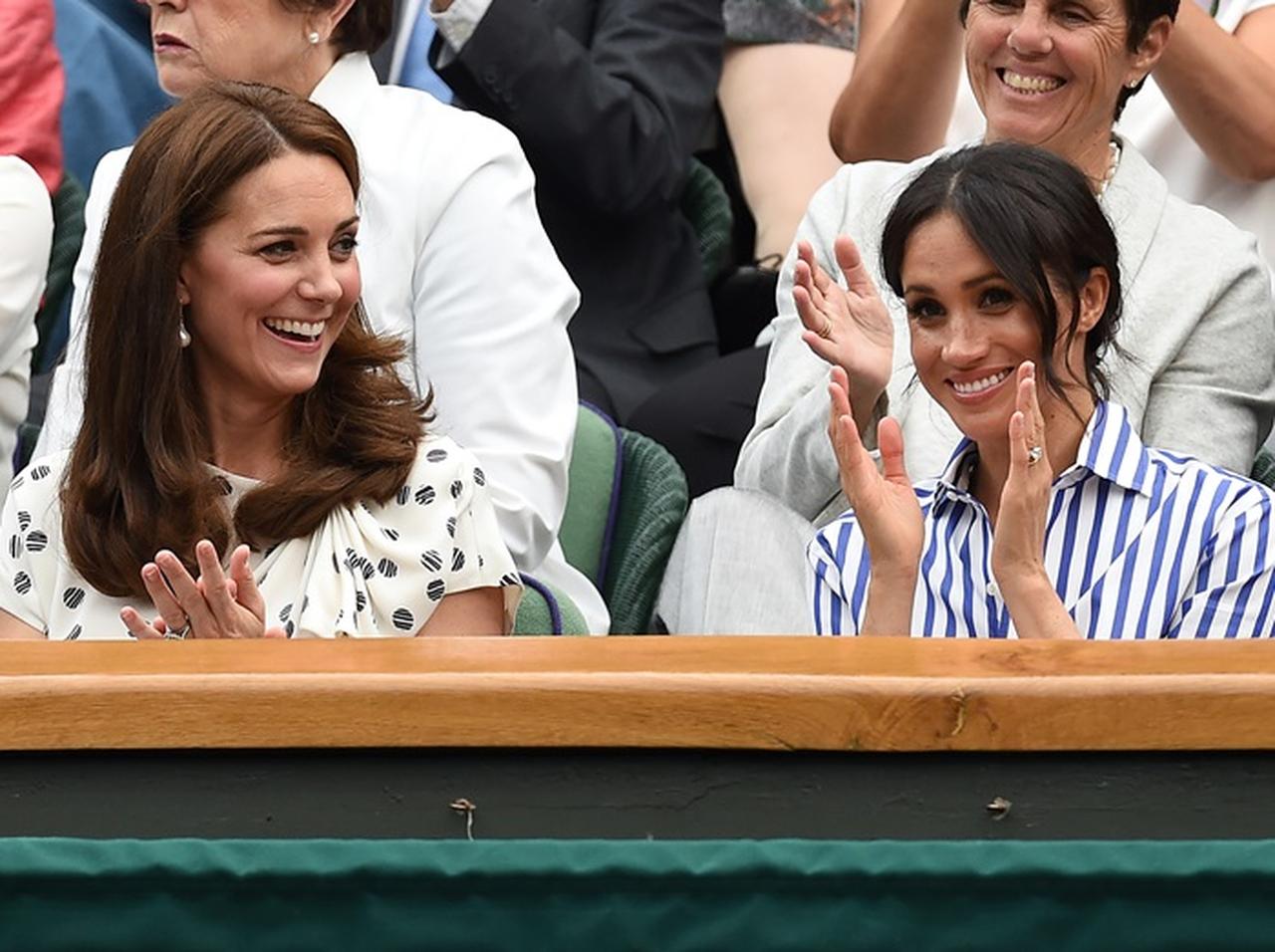 キャサリン妃&メーガン妃、テニス観戦の爽やかコーデがオシャレ