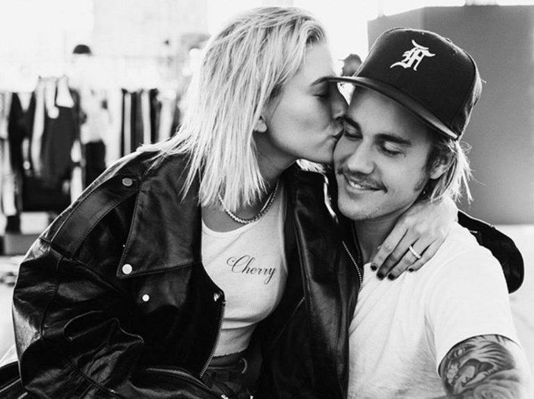 ジャスティン・ビーバー、長文コメントでモデルとの婚約認める【全文訳】