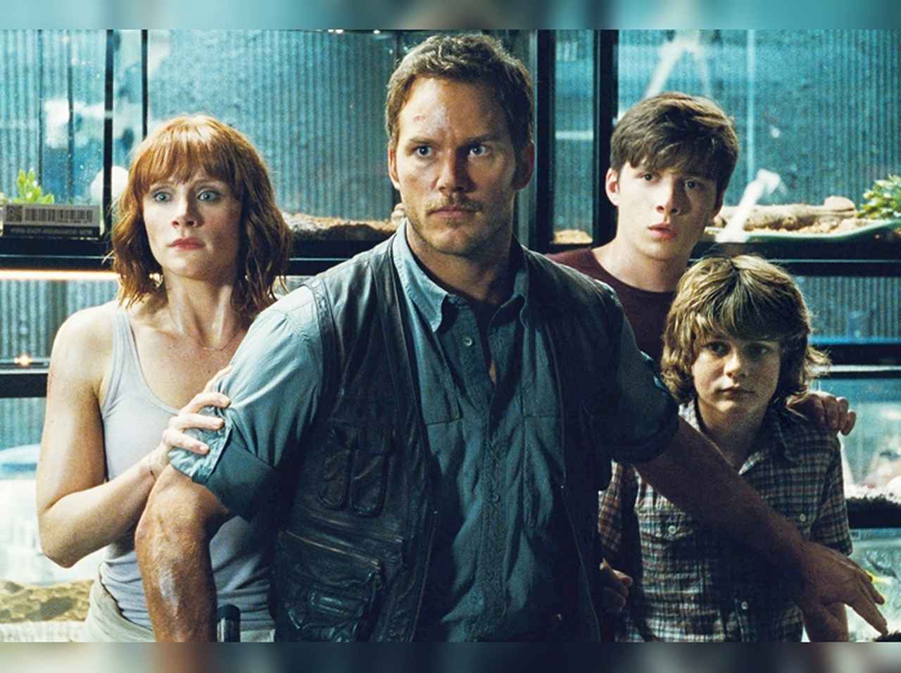 『ジュラシック・ワールド』あのシーンは台本にない「サプライズ」だった