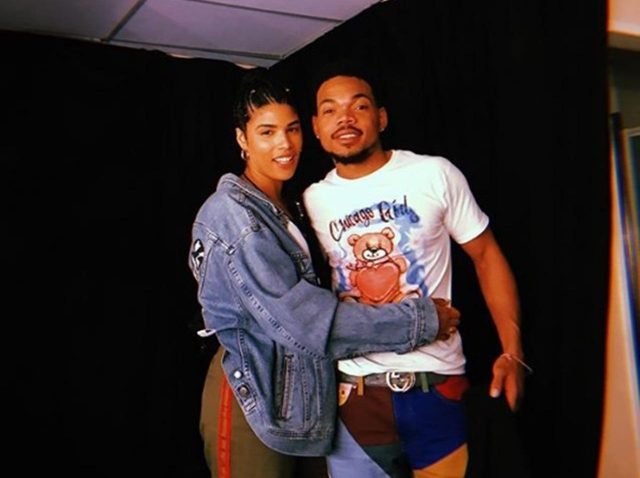 チャンス・ザ・ラッパーが長年の恋人と婚約！ひざまずきロマンチックにプロポーズ