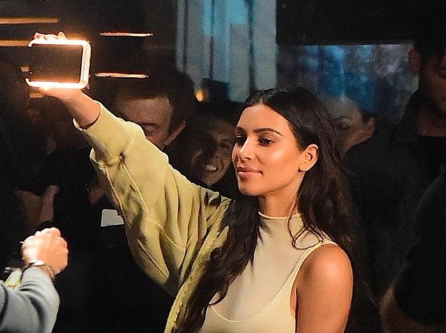 キム・カーダシアン、「インスタグラムの投稿」で稼ぐ額がケタ違い