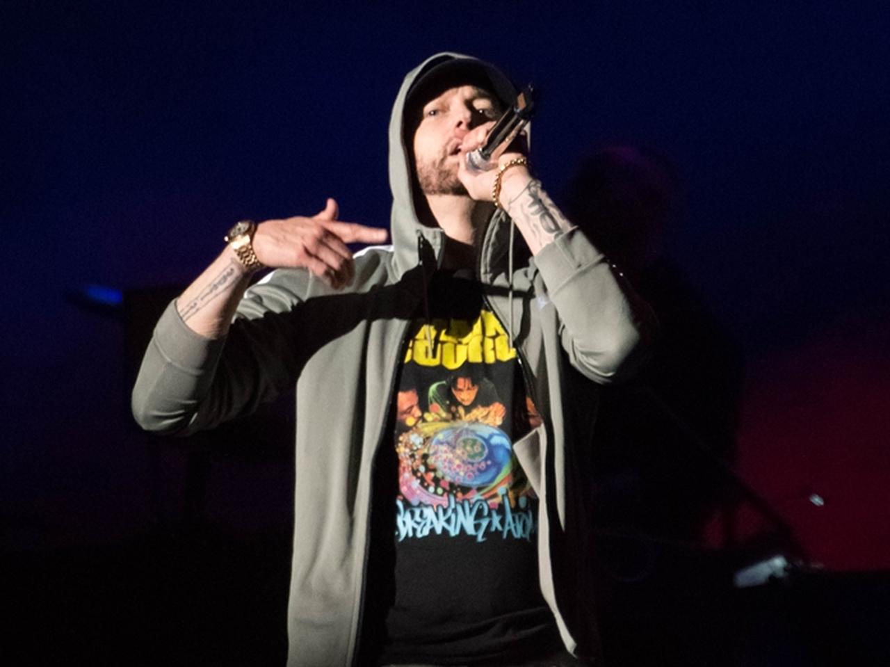 エミネム、「伝説のセルフィー」を一緒に撮影した異色の組み合わせとは？