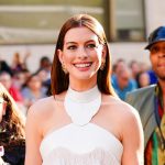 アン・ハサウェイ「犬が死ぬ映画はR指定にすべき」