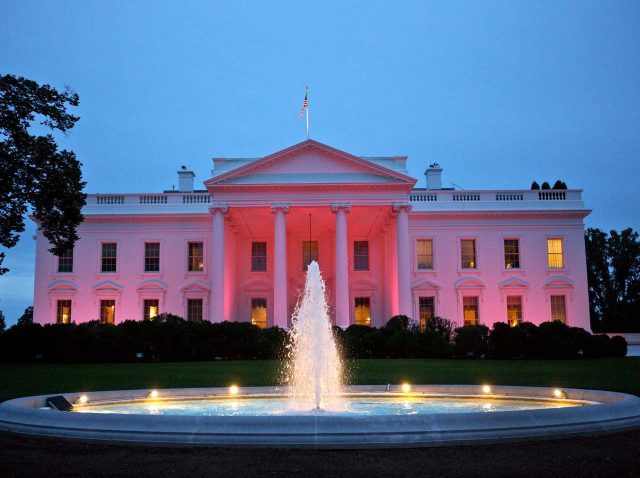 ホワイトハウスでテロが発生して「全滅」したら誰が大統領になるの？