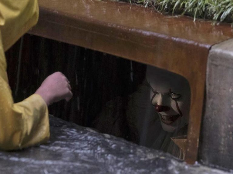 『IT/イット』続編で大人のルーザーズ・クラブを演じるキャストが全員集合