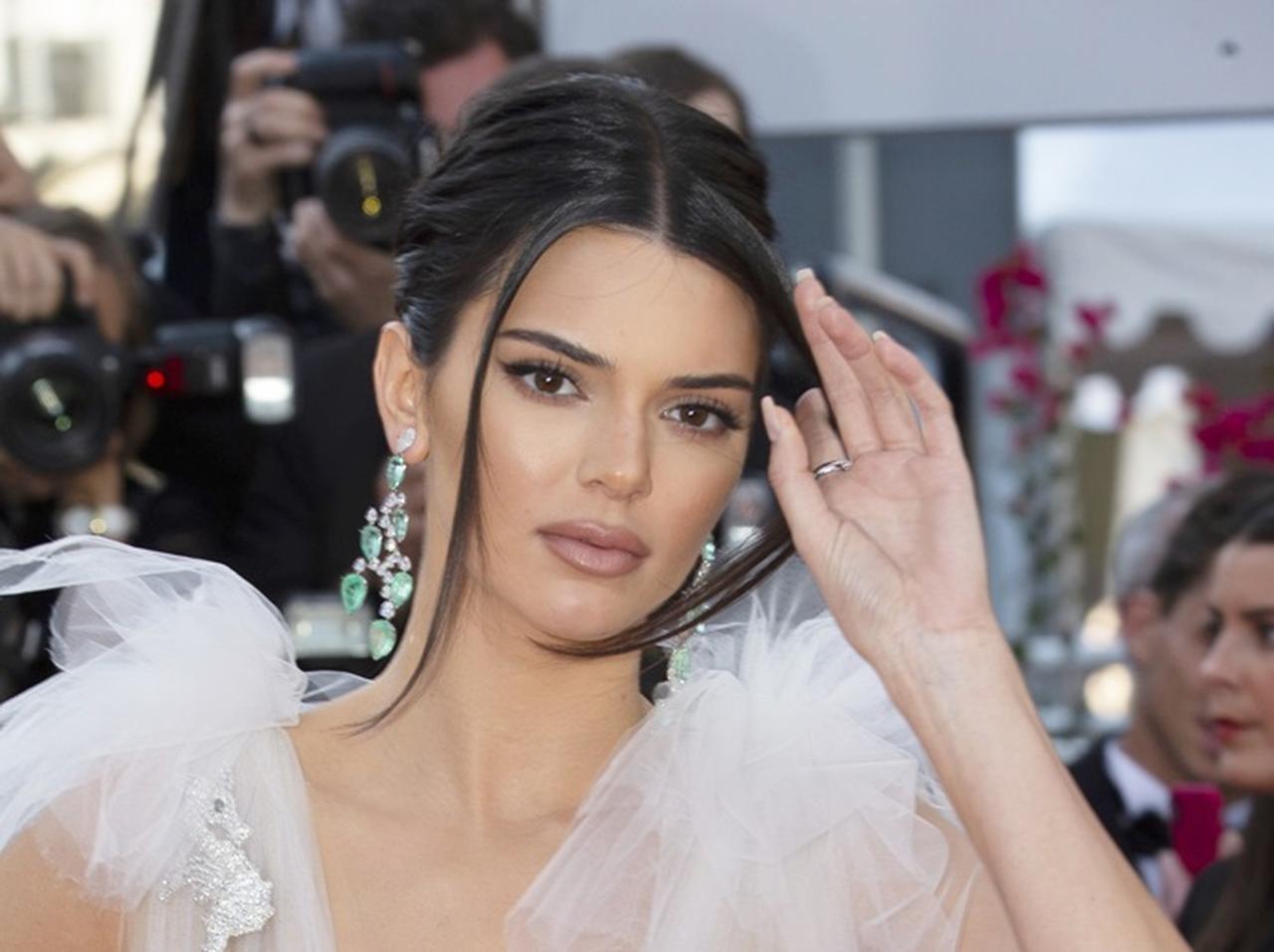 ケンダル・ジェンナー、モデル仲間への「侮辱的発言」で炎上後「事実ではない」とコメント