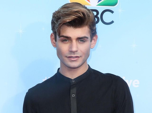 27歳ディズニースターのギャレット・クレイトン、同性愛をカミングアウト