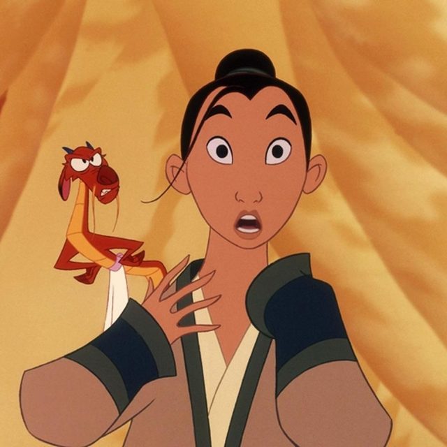 ディズニー実写版『ムーラン』、主人公のビジュアルが初公開