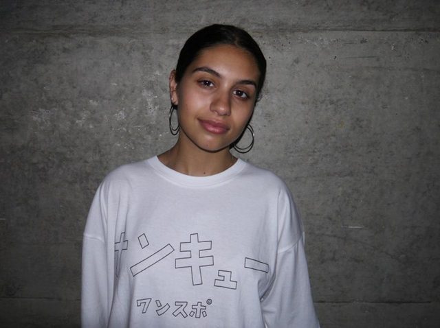 魂を揺さぶるシンガー、アレッシア・カーラは「眠れない夜」をどう過ごす？【独占】