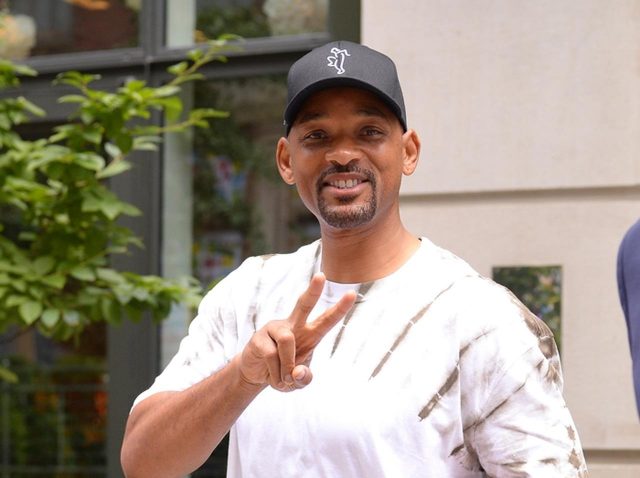 ウィル・スミスのインスタに、山下智久の次は本田圭佑が登場