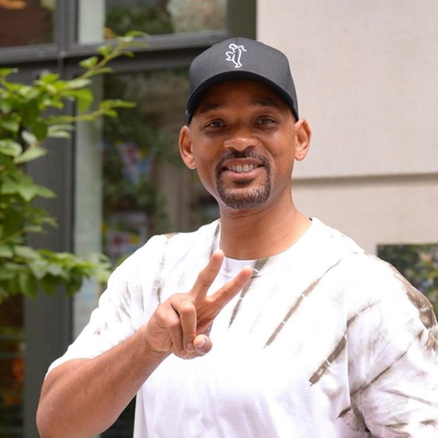 ウィル・スミスのインスタに、山下智久の次は本田圭佑が登場