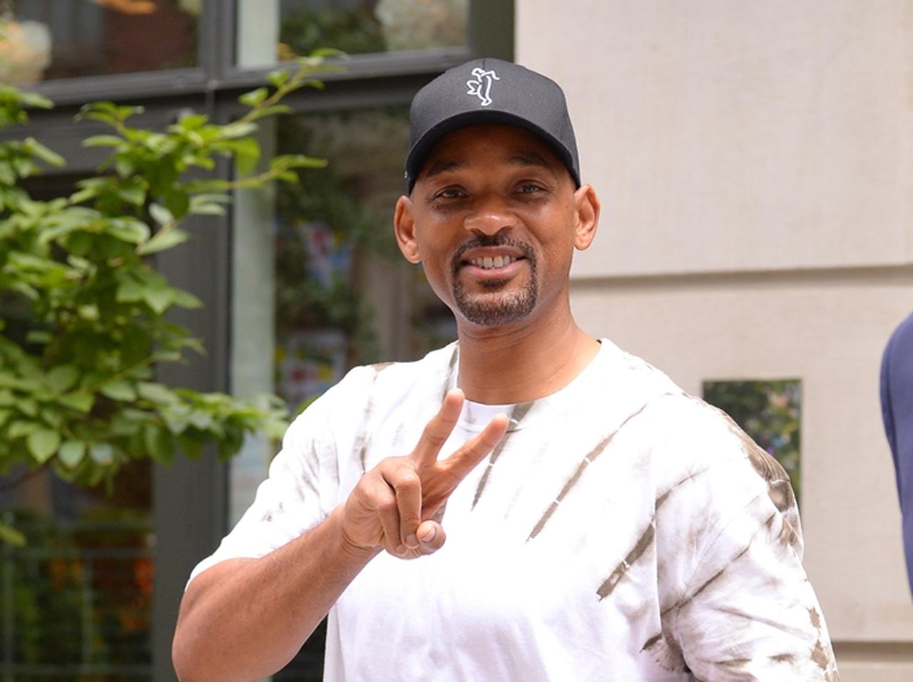 ウィル・スミスのインスタに、山下智久の次は本田圭佑が登場