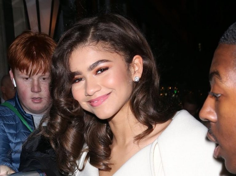 ゼンデイヤ、ニキビに悩む等身大ツイートに「分かる」と共感の嵐