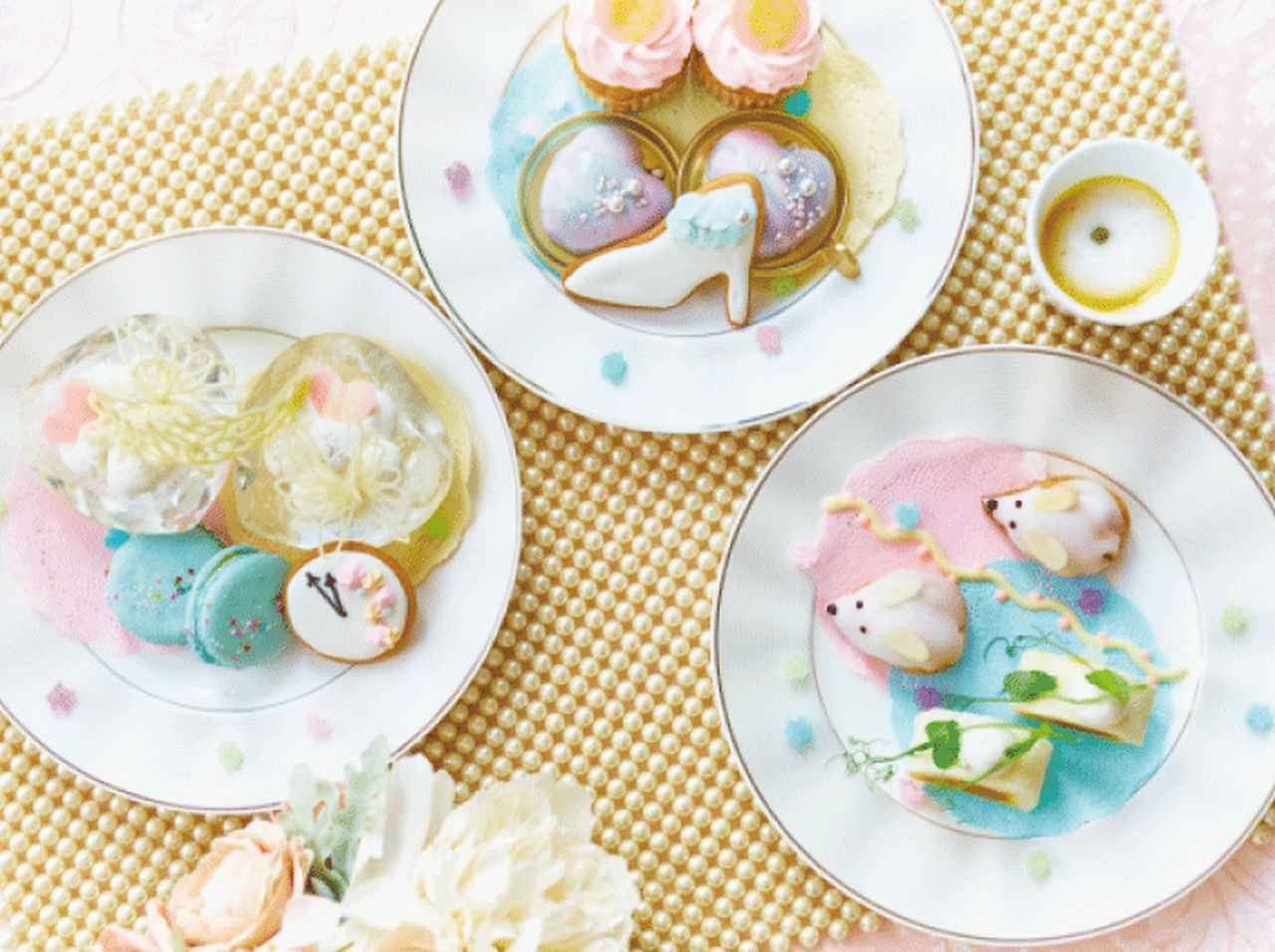 「プリンセス・シンデレラのデザートワゴン」スイーツ食べ放題