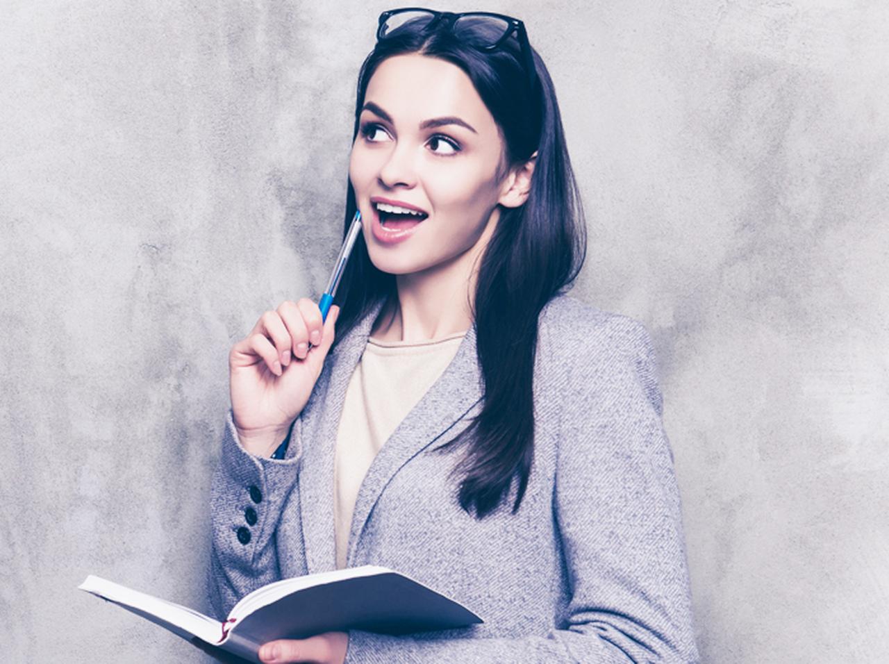 ボールペンを「かんざし代わり」にしていた女性に衝撃の悪夢が降りかかる