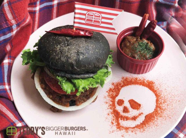 ハワイNO.1テディーズビガーバーガー、最強の激辛＆辛ウマバーガー