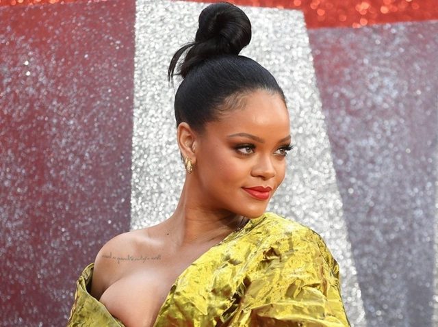 リアーナの「顔」のあるパーツを見て怯える人が続出、そのワケとは？