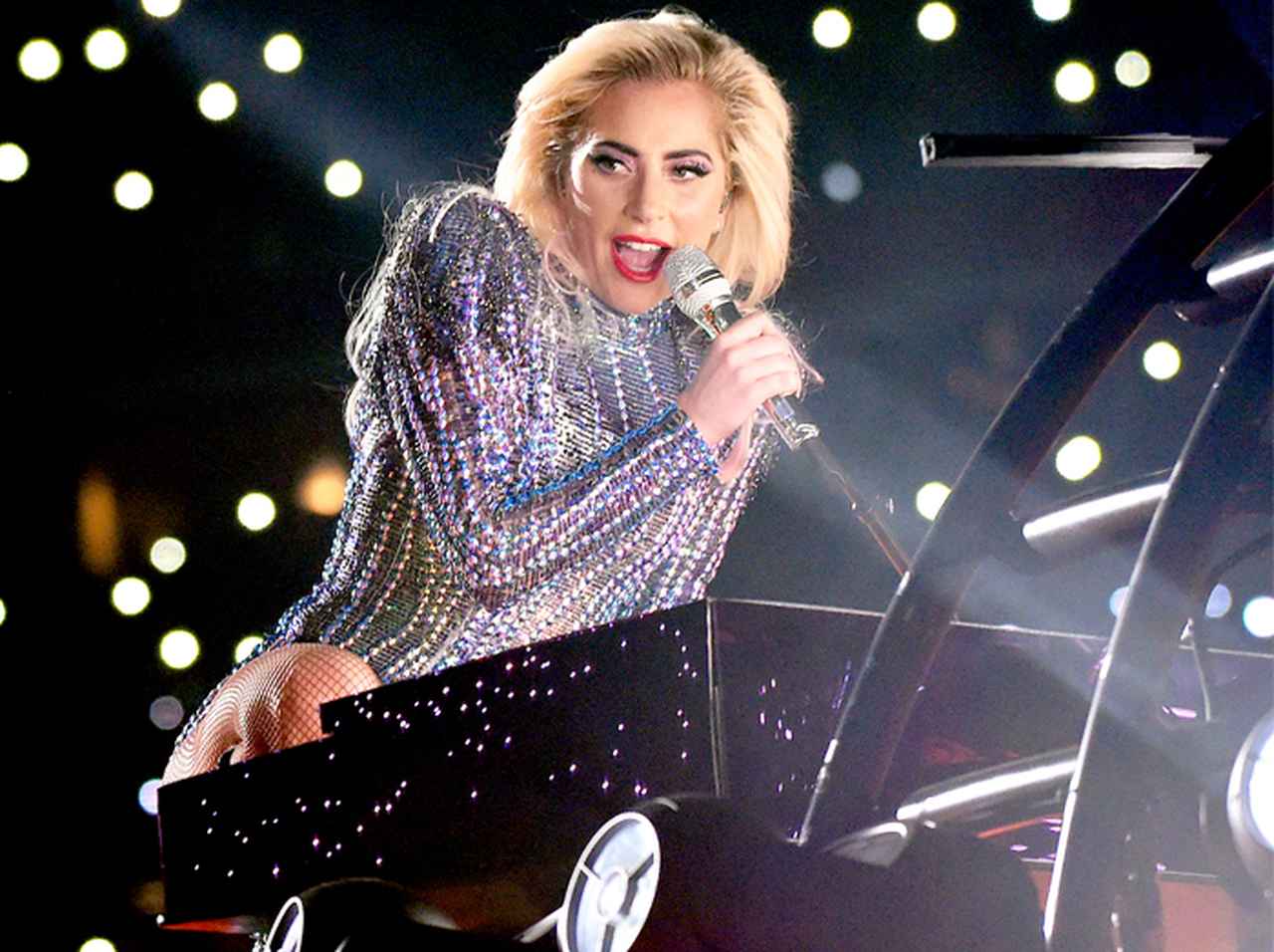 レディー・ガガ、ファン待望のラスベガス定期公演のテーマは異例の2種類!