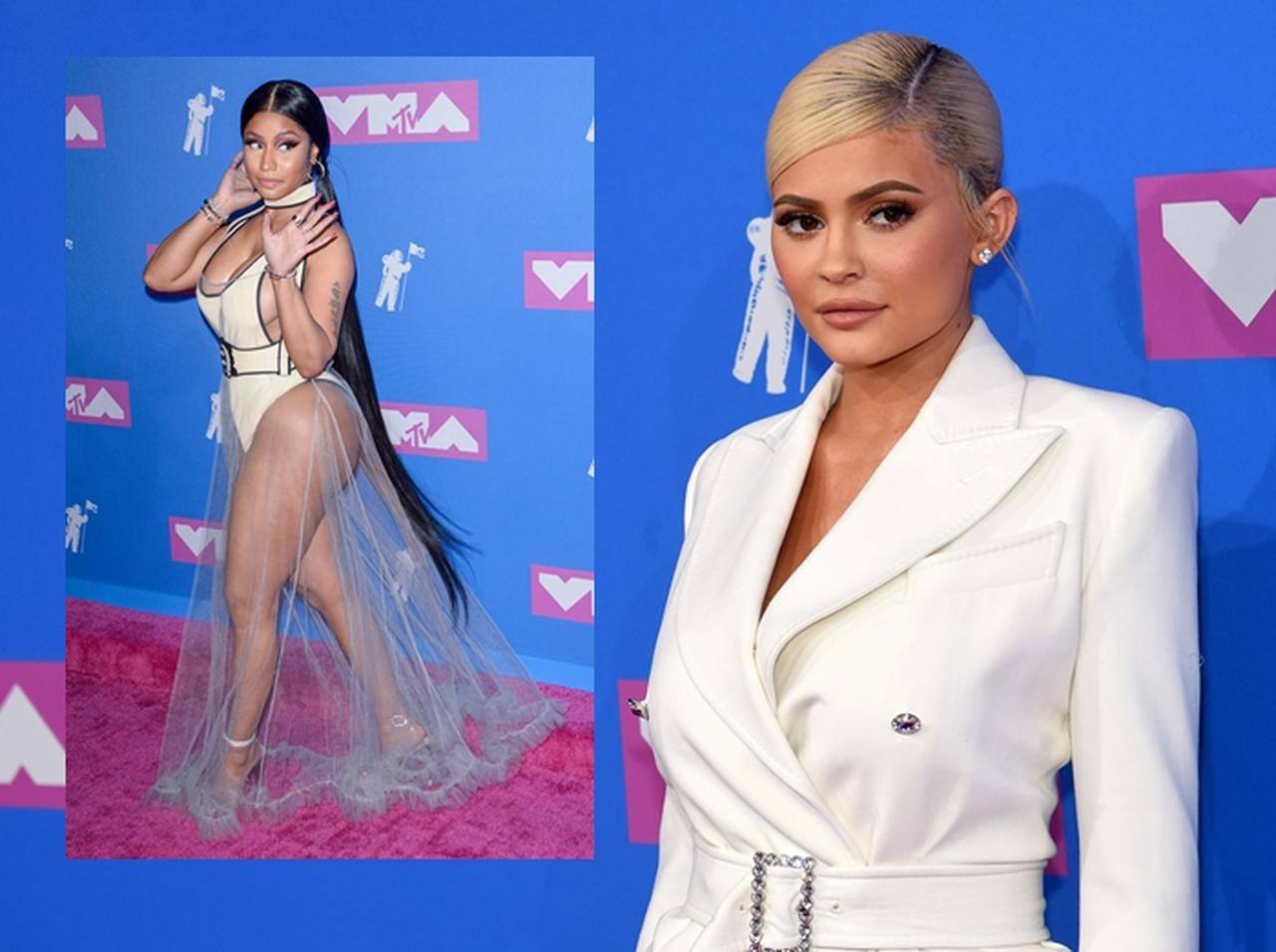 カイリー・ジェンナー、前から歩いてきたニッキー・ミナージュを避ける【VMA2018】