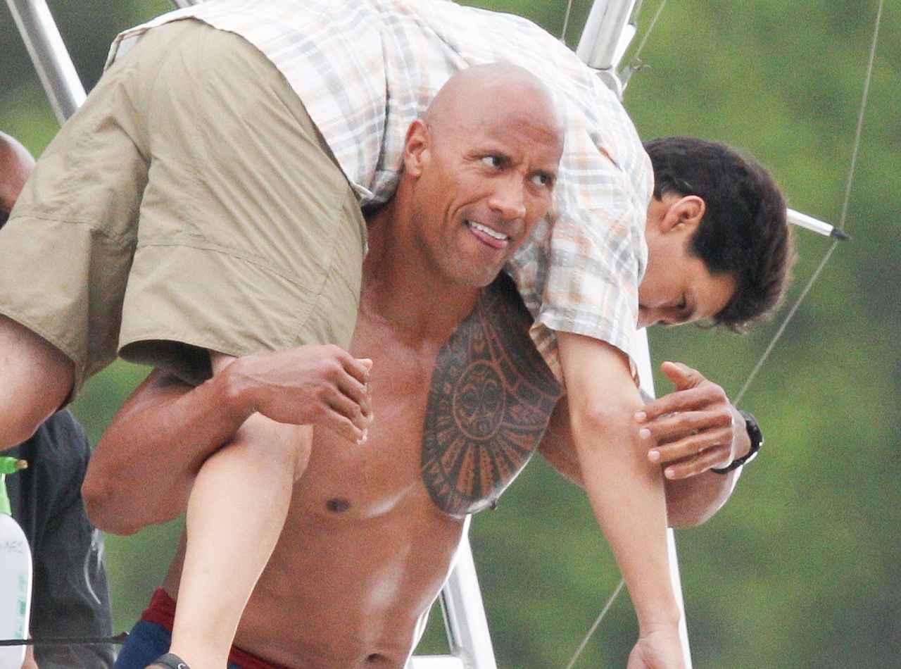 ドウェイン・ジョンションが食べる「寿司の量」が絶対におかしい