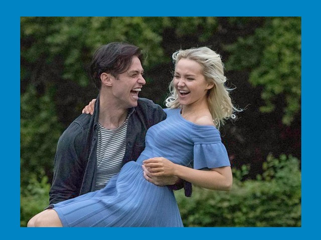 ダヴ・キャメロン、トーマスとイチャつく姿がまるで「ディズニープリンセス」