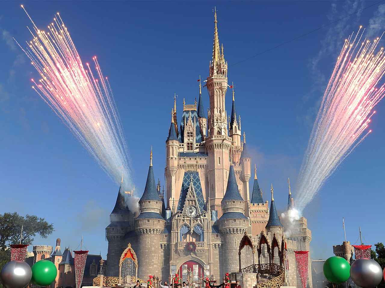 ディズニーランド、見られたくないものを隠す「魔法の色」とは?