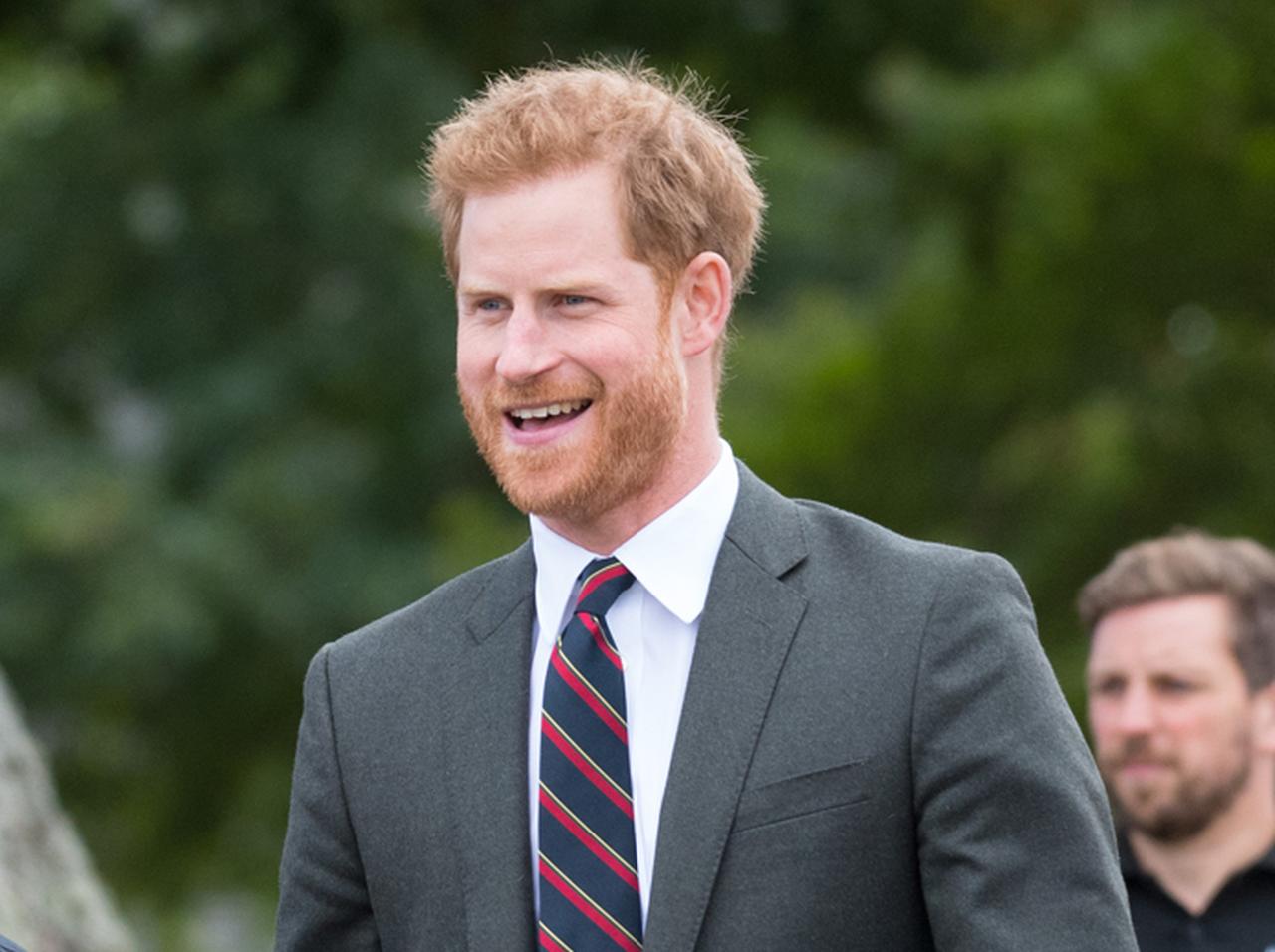 ヘンリー王子、「盗み食い」の決定的証拠を押さえられプライスレスな反応