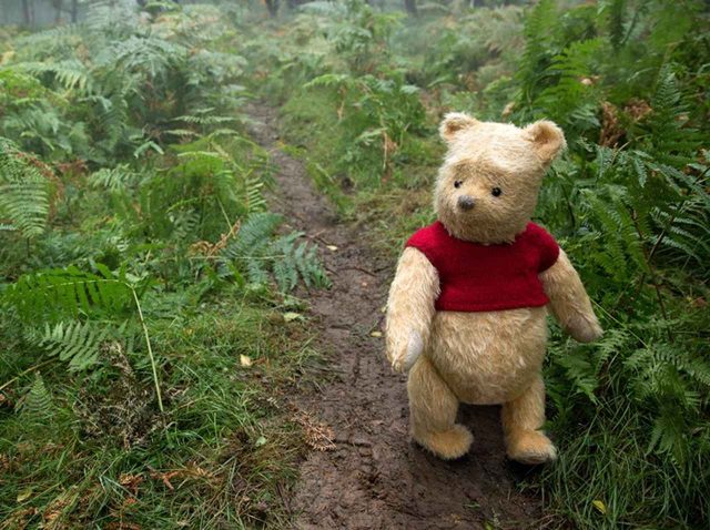 『プーと大人になった僕』本日公開！プーさんが取材を受けるとこうなる