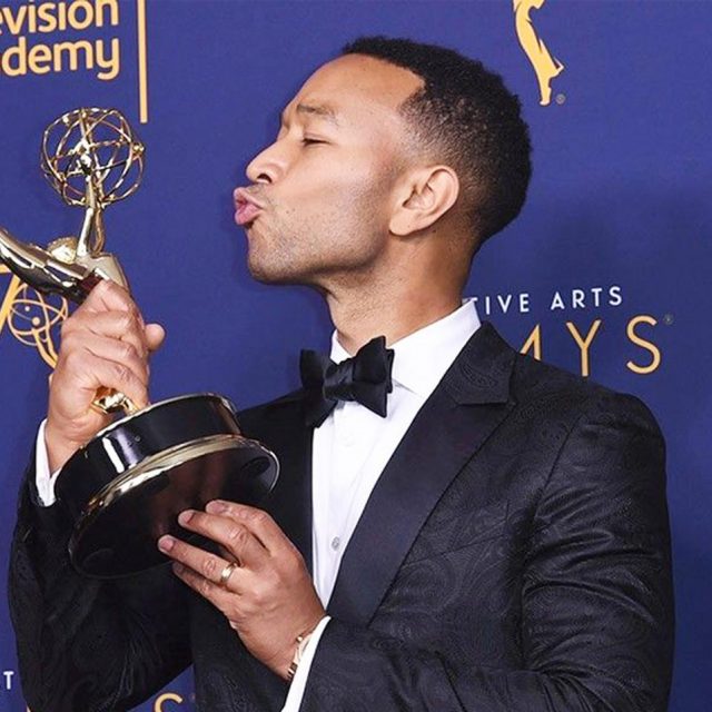 ジョン・レジェンドが史上初の偉業！彼が達成した「EGOT」が凄すぎる！